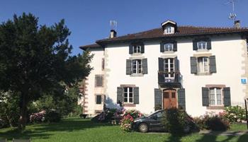 Casa Etxezuria Valcarlos