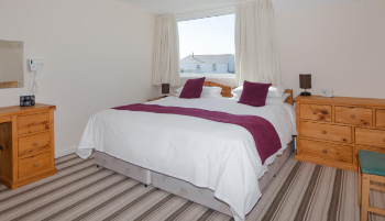 King Arthur&apos;s Arms Inn