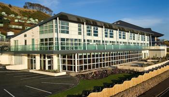 bayhotelburntisland