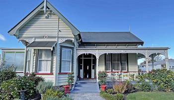 RobertsonHouse