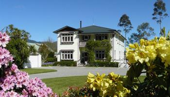 HollyHomestead