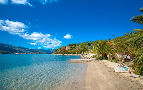 Strand auf Poros
