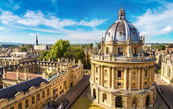 Explore the famous university city of Oxford