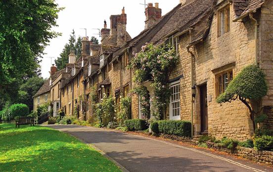 Pretty Burford in the Cotswolds