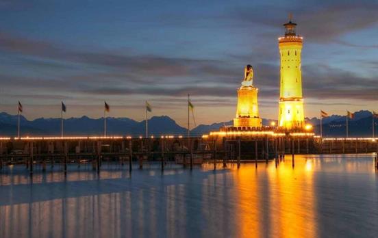 Lindau by night