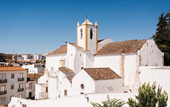 The white-washed medieval castle in Tavira