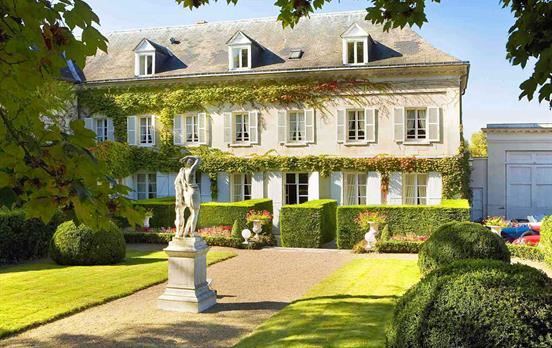 Le Choiseul Seminaire Hotel