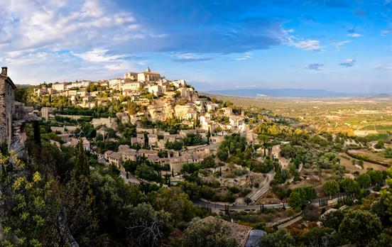 The hilltop villages of Gordes