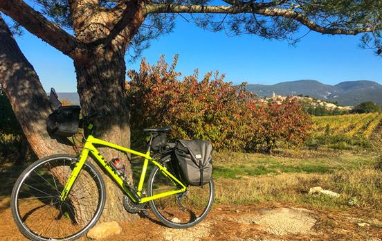 Stop for a rest on the way to Roussillon