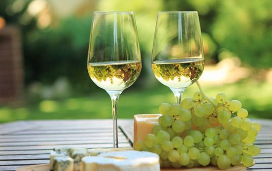 Crisp white wine