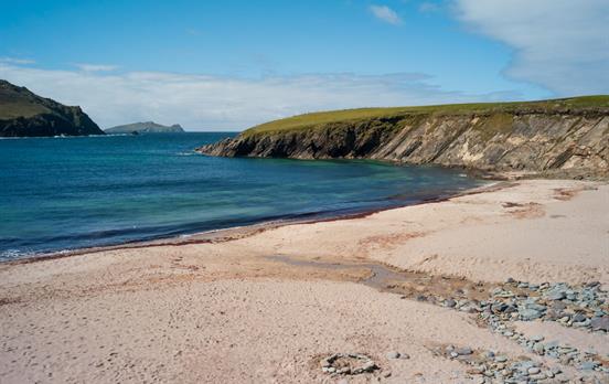 The sandy beach of Clogher Strand