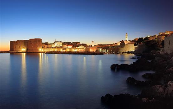 Dubrovnik by night