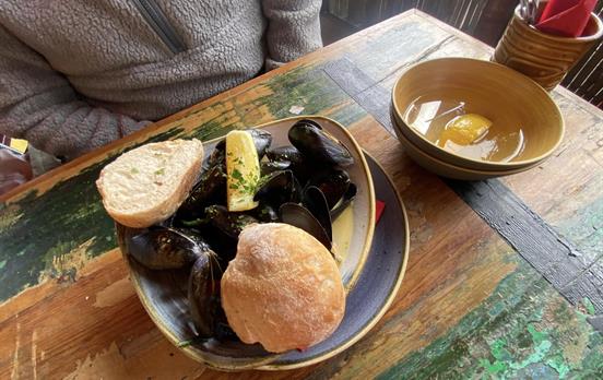 Indugle in freshly caught seasfood