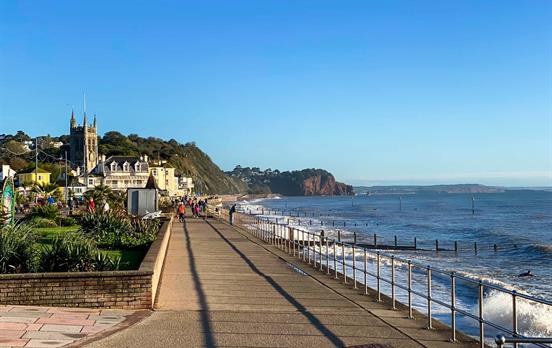 Promenade along the sea