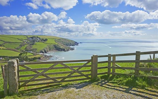 Between Looe and Polperro, Talland Bay in view