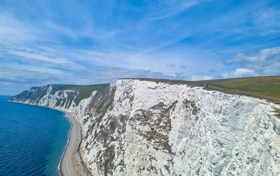 Spectacular views of the white chalk cliffs
