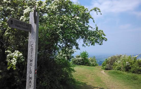 Cotswold signage will keep you on track