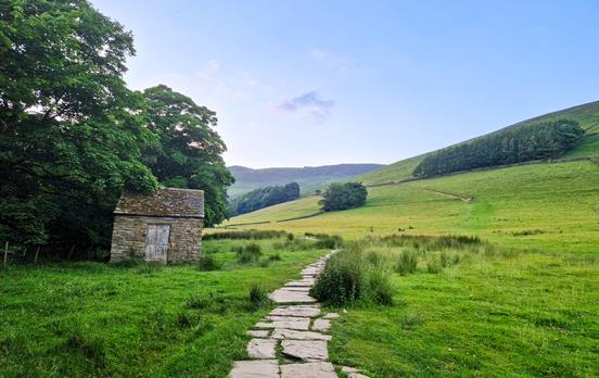 An Abandoned farm bothy at  Edale