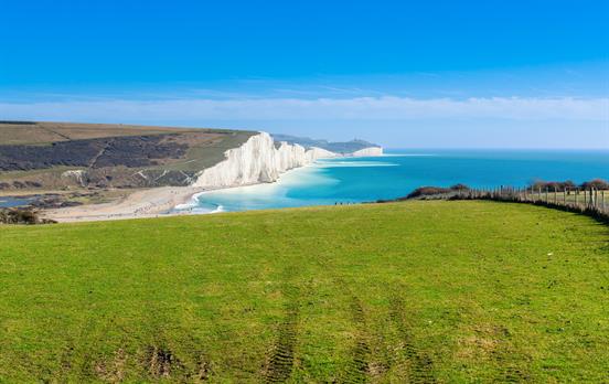 The Walk down to the Seven Sisters