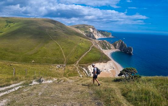 Trail heading to Durdles Door