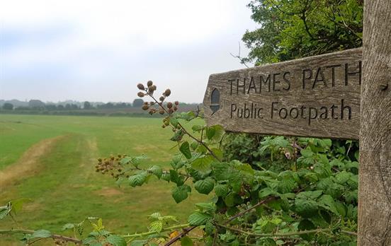 Thames Path sign-posts will keep you on track