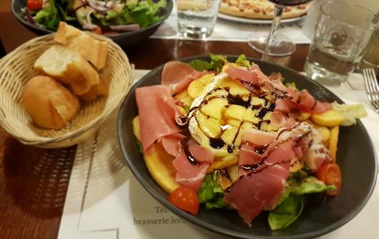 Camembert Dinner in Beaune