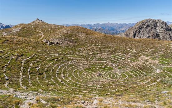 1500x1000images-TourdeQueyras-010