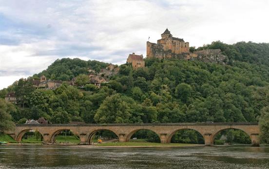 Bridge below Castlenaud