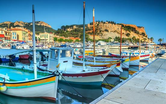 Enjoy the authentic Port de Cassis