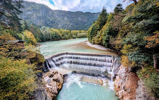 The dramatic Lechfalls
