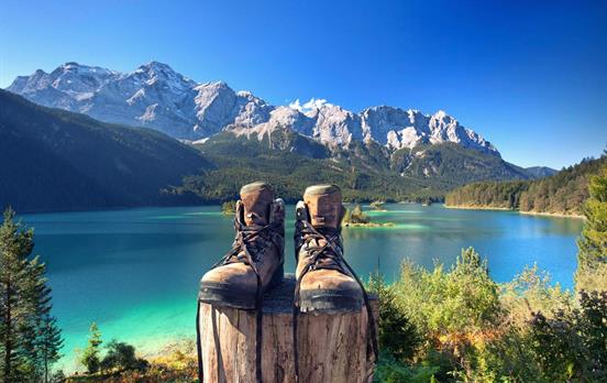Walking around Eibsee