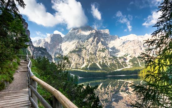 UmbracoBannerImageUmbraco-AltaVia-SS-lago-braies-dolomites