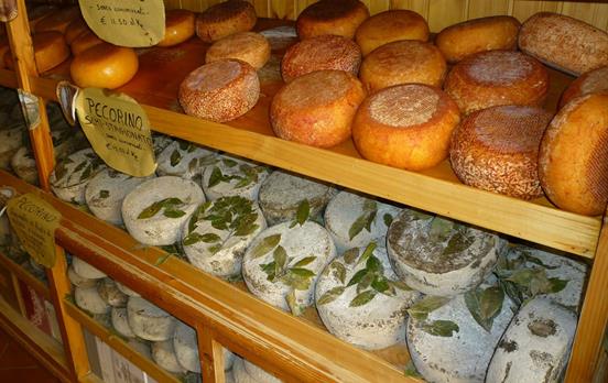 Tuscan cheeses