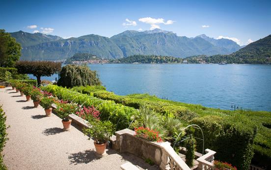 Beautiful gardens lakeside