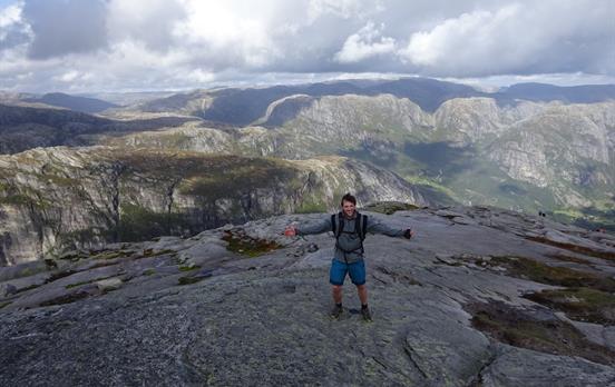 On the way to the Kjerag