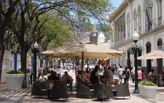 Die einladenden Gassen von Funchal