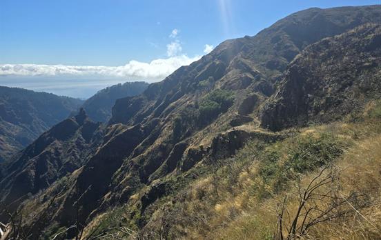 Walk from Boca Corrida to Faja Escura