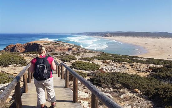 Enjoy an easy loop walk from Carrapateira