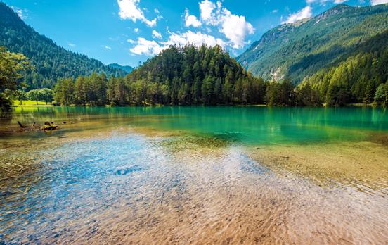 Emerald- coloured Fernsteinsee