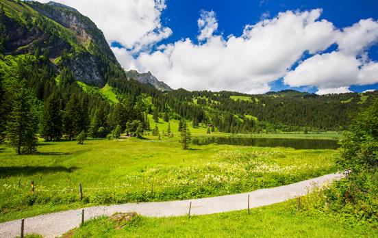 Well-maintained paths are a delight to follow