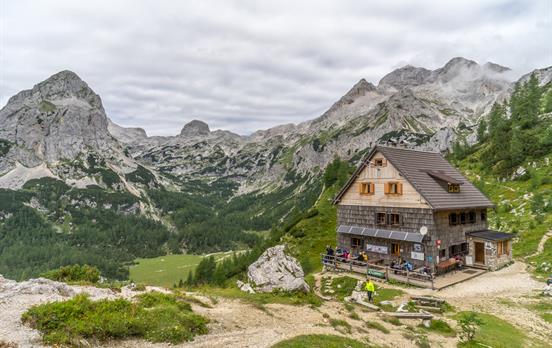 Stay in mountain huts