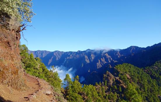 GR131 on the Volcano Route