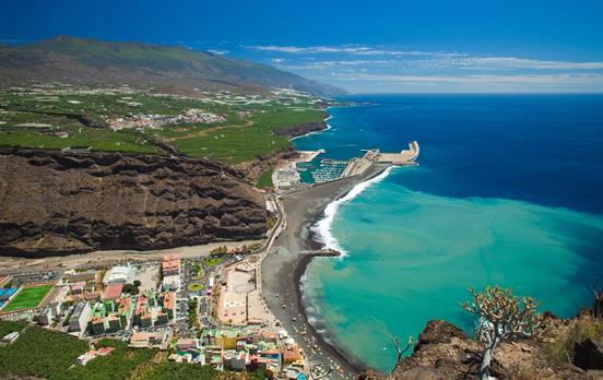 View of Puerto de Tazacorte from Mirador el Time