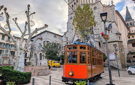 Historische Straßenbahn in Sóller