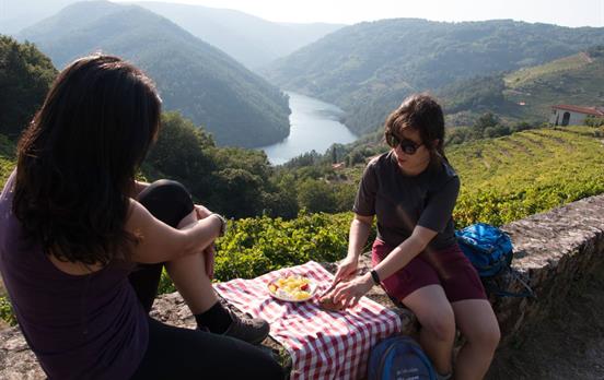 Stop for a picnic lunch in a picturesque spot
