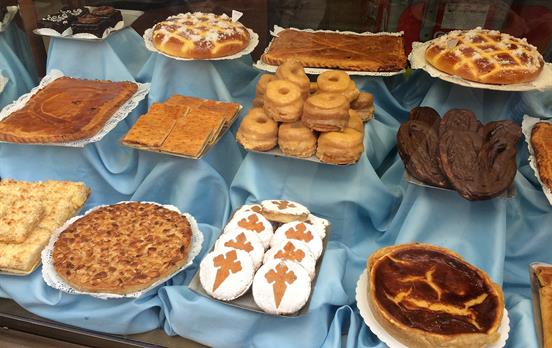 Camino themed treats at your accommodation