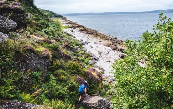 The trail heading to Lochranza