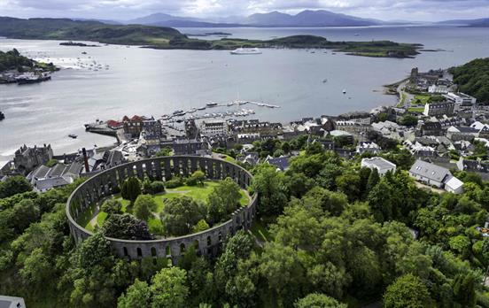 Obans Kolosseum: McCaig’s Tower