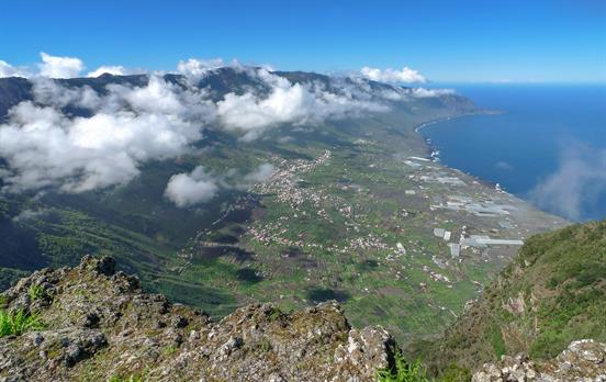 Views overlooking the El Golfo Bay