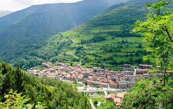 Beautiful Setcases, surrounded by lush green hills